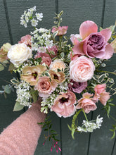 Load image into Gallery viewer, Pre Order Valentine&#39;s Wrapped Bouquet
